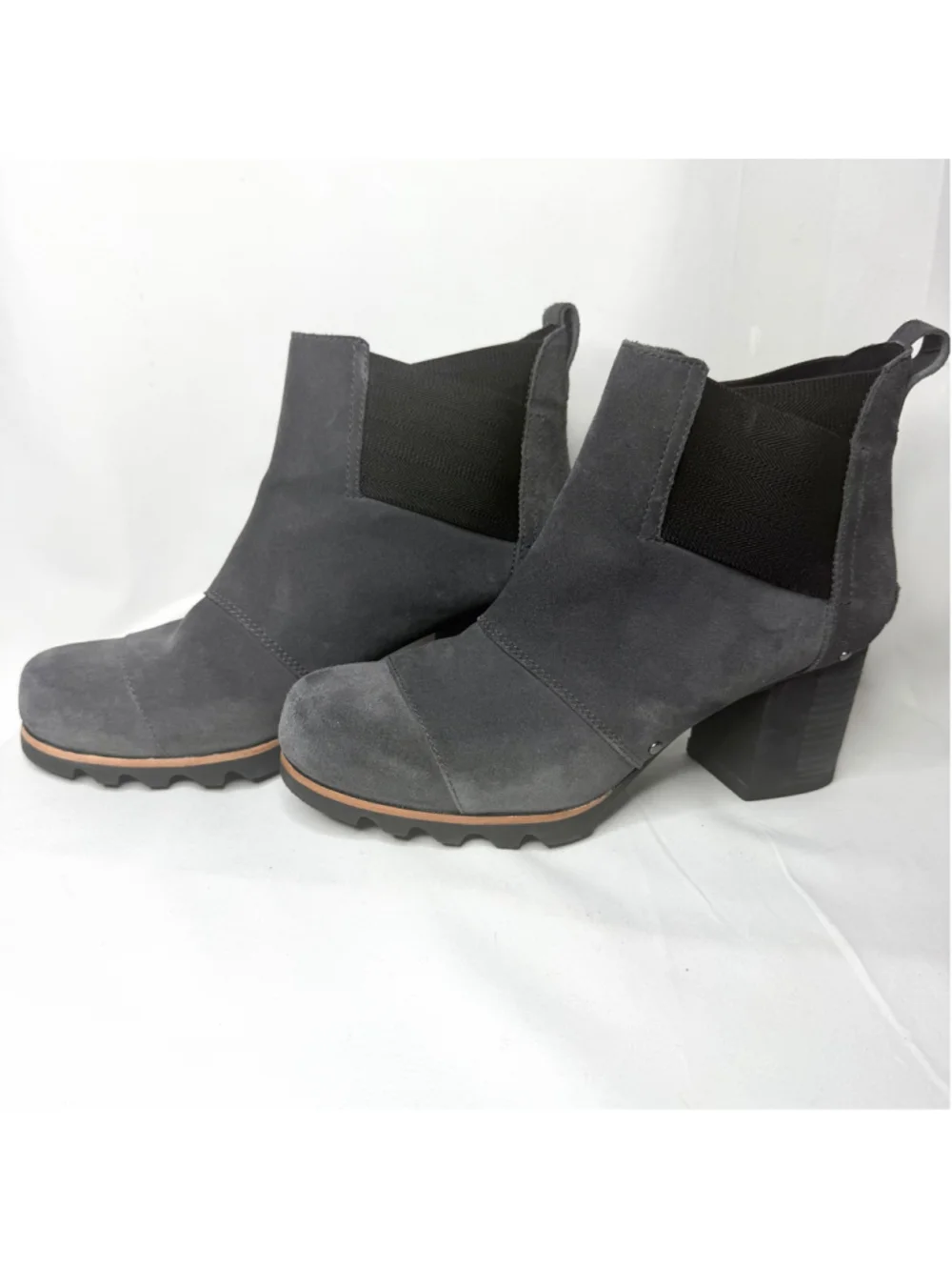 Sorel Addington Grey Ankle Boots Size 9 Grey Black Suede Chelsea Boots